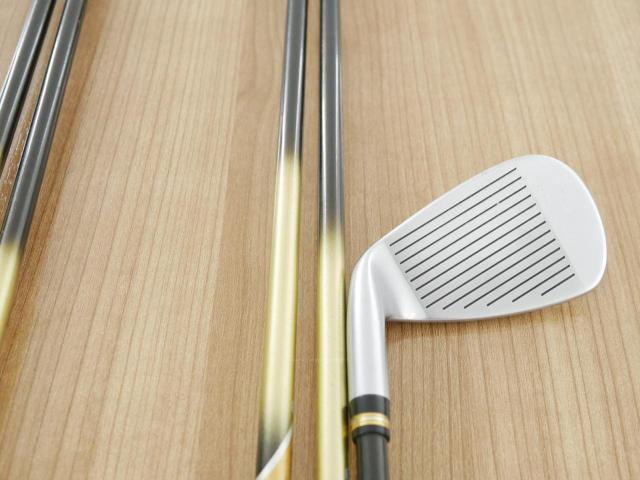 Iron set : Honma : ชุดเหล็ก Honma Beres IS-02 (หน้าเด้ง Forged) มีเหล็ก 7-11 (5 ชิ้น เทียบเท่า 6-Pw) ก้าน ARMRQ 6 (49) Flex R (2 ดาว)
