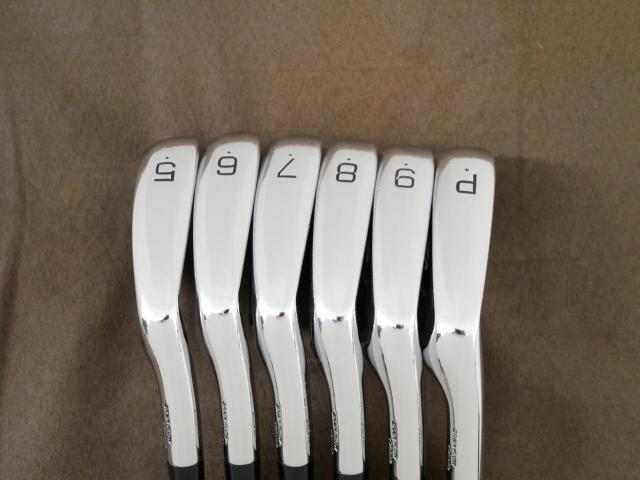 Iron set : Mizuno : ชุดเหล็ก Mizuno JPX 825 Forged มีเหล็ก 5-Pw (6 ชิ้น) ก้านกราไฟต์ Flex SR