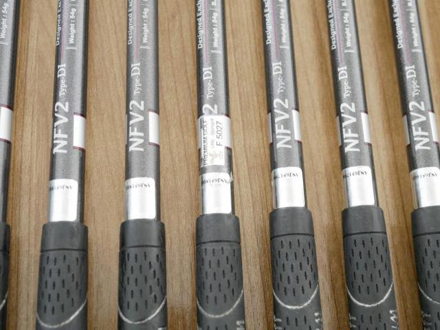 Iron set : Other Brand : ชุดเหล็ก Wilson TAB TC-1 (รุ่นท๊อปสุด หน้าเด้ง ตีไกล) มีเหล็ก 4-Pw,Aw,Sw (9 ชิ้น) ก้านกราไฟต์ Flex R