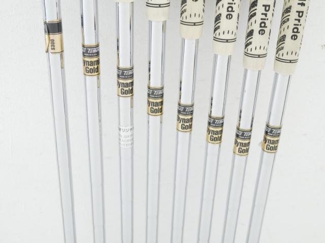 Iron set : Taylormade : ชุดเหล็ก Taylormade 300 Forged (นุ่มมากๆ) มีเหล็ก 3-Pw (8 ชิ้น) ก้านเหล็ก Dynamic Gold S300