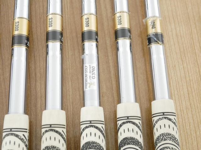 Iron set : Taylormade : ชุดเหล็ก Taylormade 300 Forged (นุ่มมากๆ) มีเหล็ก 3-Pw (8 ชิ้น) ก้านเหล็ก Dynamic Gold S300