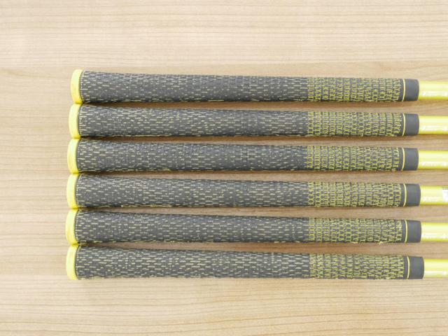 Iron set : Tourstage : ชุดเหล็ก Tourstage X-Blade GR (ใบใหญ่ ตีง่าย) มีเหล็ก 5-Pw (6 ชิ้น) ก้านกราไฟต์ Tour AD B14-03i Flex S