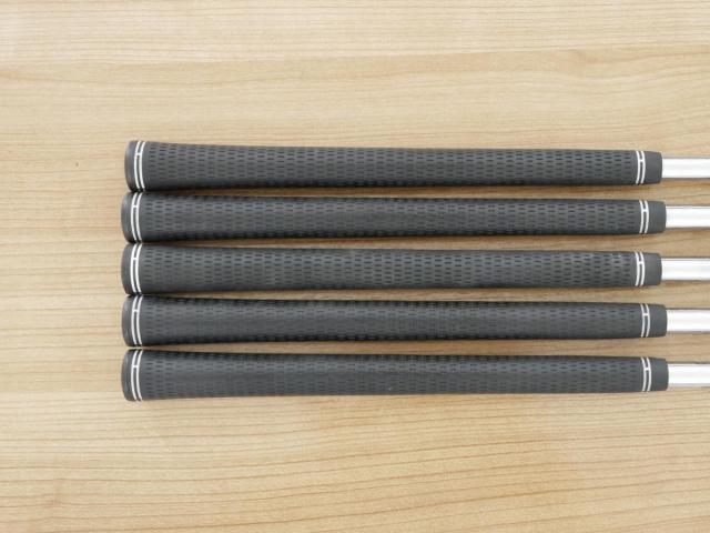 Iron set : Ping : ชุดเหล็ก Ping G700 (ปี 2019 Japan Spec. ใบใหญ่ ง่ายที่สุด ไกลที่สุดของ Ping) มีเหล็ก 6-Pw (5 ชิ้น) ก้านเหล็ก NS Pro ZELOS 6 Flex R