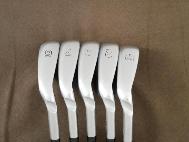 Iron set : Ping : ชุดเหล็ก Ping G700 (ปี 2019 Japan Spec. ใบใหญ่ ง่ายที่สุด ไกลที่สุดของ Ping) มีเหล็ก 6-Pw (5 ชิ้น) ก้านเหล็ก NS Pro ZELOS 6 Flex R