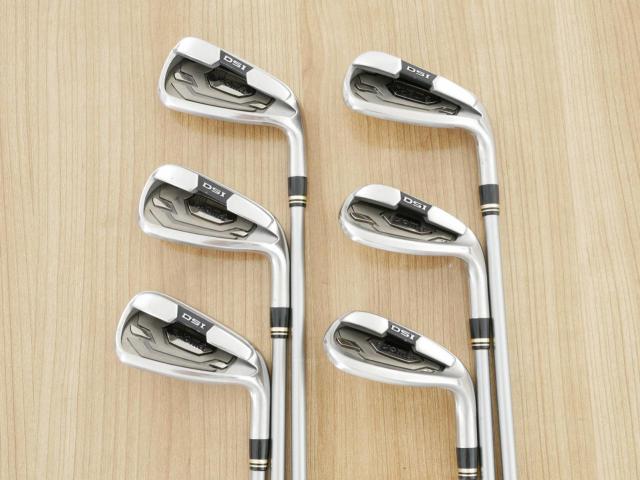 Iron set : Other Brand : ชุดเหล็ก Ryoma DSI (ตีง่ายมาก ไกลมากๆ หายากสุดๆ) มีเหล็ก 7-Pw,Aw,Sw (6 ชิ้น เหล็ก 7 ระยะเท่าเหล็ก 6 รุ่นอื่น) ก้านกราไฟต์ Tour AD Flex R