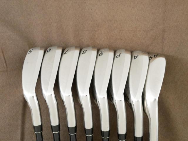 Iron set : Tsuruya : ชุดเหล็ก Tsuruya AXEL ZX HM (หน้าเด้ง ตีไกลมาก) มีเหล็ก 5-Pw,Aw,As (8 ชิ้น) ก้านกราไฟต์ Flex R