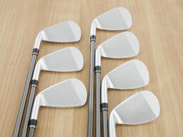 Iron set : Tourstage : ชุดเหล็ก Tourstage PHYZ Forged (ซีรี่ย์ท๊อป นุ่มไกล) มีเหล็ก 5-Pw,Aw (7 ชิ้น) ก้านกราไฟต์ Flex R