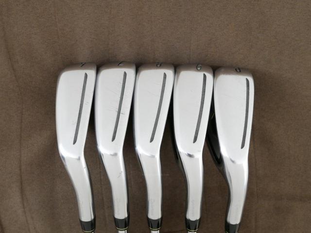 Iron set : Taylormade : ชุดเหล็ก Taylormade Gloire G (รุ่นท๊อปสุด ตีไกลมากๆ เหล็ก 7 Loft 26.5 หน้าเด้ง) มีเหล็ก 6-Pw (5 ชิ้น) ก้านเหล็ก NS Pro 830 Flex S