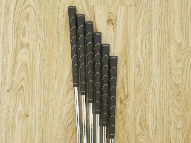 Iron set : PRGR : ชุดเหล็ก PRGR NEW Egg Forged (รุ่นปี 2020 ตีง่ายและไกลมากๆ เด้งสุดๆ COR 0.82) มีเหล็ก 6-Pw,Aw (6 ชิ้น) ก้านเหล็ก NS Pro 950 NEO Flex R
