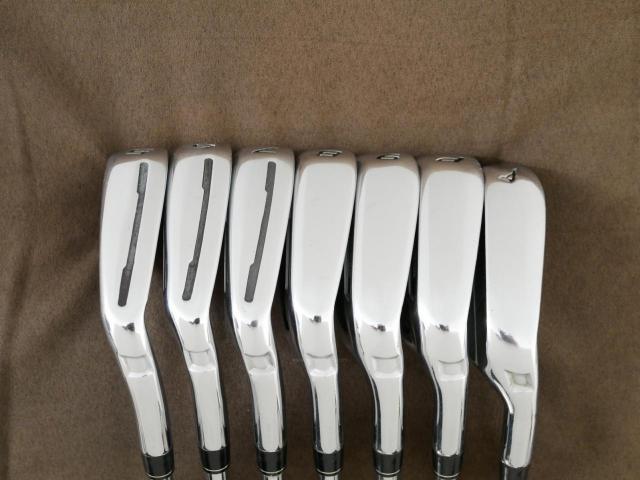 Iron set : Taylormade : ชุดเหล็ก Taylormade RSi 1 มีเหล็ก 5-Pw,Aw (7 ชิ้น) ก้านเหล็ก KBS C-Taper 90 Flex R