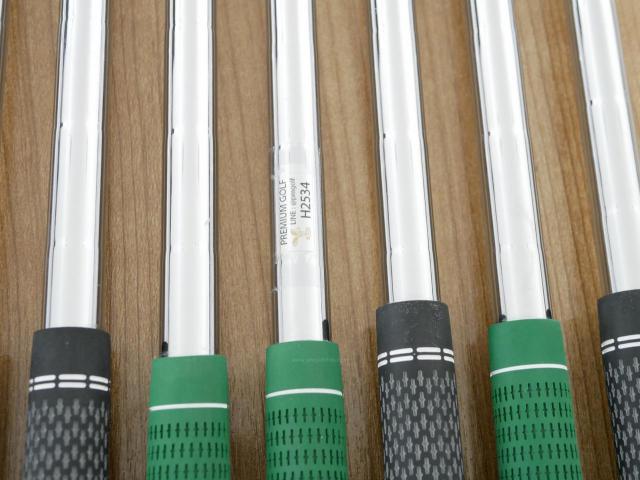 Iron set : Taylormade : ชุดเหล็ก Taylormade Qi (ออกปี 2024 Japan Spec.) มีเหล็ก 5-Pw,Sw (7 ชิ้น) ก้านเหล็ก NS Pro 910GH Flex S