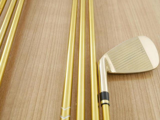 Iron set : Katana : ชุดเหล็กกระเทย Katana Sniper i (ตีง่ายมากๆ ไกลมากๆ) มีเหล็ก 5-Pw,Aw (7 ชิ้น เบอร์ 5 ตีระยะเท่าเหล็ก 4 ปกติ) ก้านกราไฟต์ Flex R