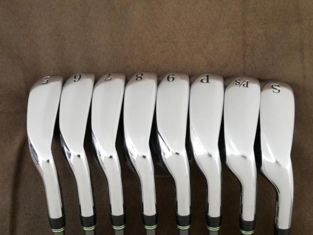 Iron set : Tourstage : ชุดเหล็ก Tourstage PHYZ (ซีรี่ย์ท๊อป ใบใหญ่ ตีง่าย ไกล) มีเหล็ก 5-Pw,Aw,Sw (8 ชิ้น) ก้านกราไฟต์ Flex R