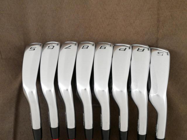 Iron set : Bridgestone : ชุดเหล็ก Bridgestone J15 (ตีง่าย ไกล) มีเหล็ก 5-Pw,Aw,Sw (8 ชิ้น) ก้านกราไฟต์ Tour AD Flex S