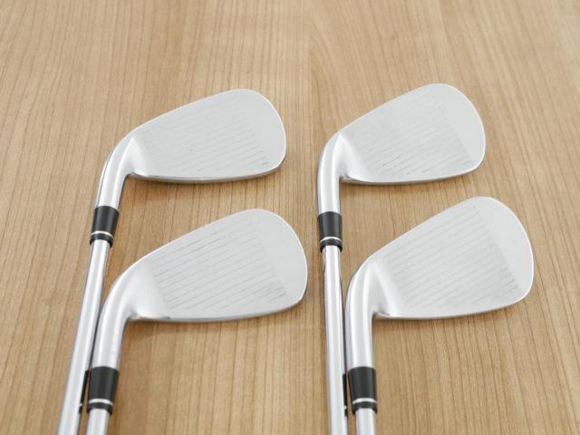 Iron set : Titleist : ชุดเหล็ก Titleist T400 (ตีง่ายที่สุด ไกลที่สุด ออกปี 2020) มีเหล็ก 7-Pw (4 ชิ้น) ก้านเหล็ก NS Pro 950 DST Flex S