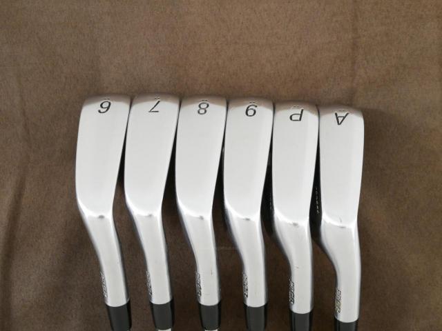Iron set : PRGR : ชุดเหล็ก PRGR 03 Forged (รุ่นปี 2023 ตีง่าย ไกลมากๆๆ) มีเหล็ก 6-Pw,AW (6 ชิ้น) ก้านเหล็ก Project X 6.0 Flex SX