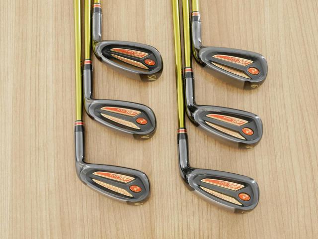 Iron set : Tsuruya : ชุดเหล็ก Tsuruya AXEL Gold Premium IV (รุ่นปี 2021 ของใหม่ 7 หมื่นกว่าบาท หน้าเด้งสุดๆ ไกลสุดๆๆ) มีเหล็ก 7-Pw,Aw,As (6 ชิ้น) ก้านกราไฟต์ Flex R (Light Weight)