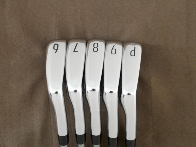 Iron set : Titleist : ชุดเหล็ก Titleist T200 Forged (รุ่นปี 2022 Japan Spec) มีเหล็ก 6-Pw (5 ชิ้น) ก้านกราไฟต์ Titleist 3D055 60 Flex SR