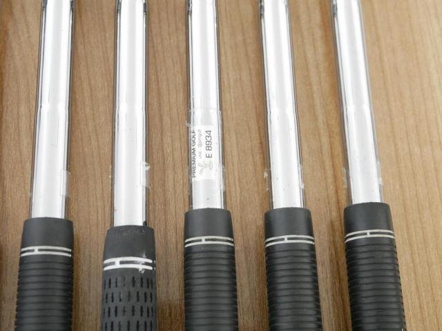 Iron set : Honma : ชุดเหล็ก Honma Tour World TW727P (Forged ออกปี 2016) มีเหล็ก 5-10 (6 ชิ้น) ก้านเหล็ก Dynamic Gold S200