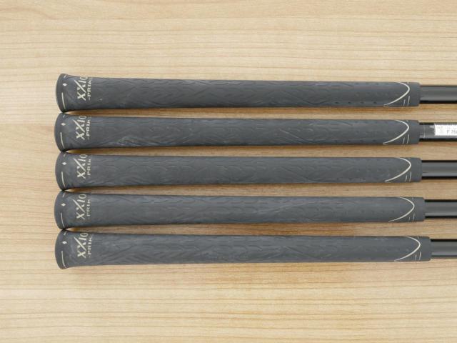 Iron set : XXIO : ชุดเหล็ก XXIO Prime 10 (รุ่นท๊อปสุด ออกปี 2019) มีเหล็ก 7-Pw,Aw (5 ชิ้น) ก้านกราไฟต์ SP-1000 Flex R2