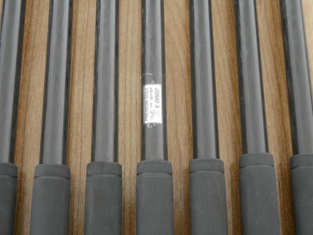 Iron set : Ping : ชุดเหล็ก Ping i230 (ออกปี 2023) มีเหล็ก 5-Pw,Aw (7 ชิ้น) ก้านกราไฟต์ Mitsubishi OTI 85 Flex R