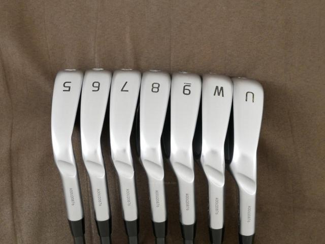 Iron set : Ping : ชุดเหล็ก Ping i230 (ออกปี 2023) มีเหล็ก 5-Pw,Aw (7 ชิ้น) ก้านกราไฟต์ Mitsubishi OTI 85 Flex R