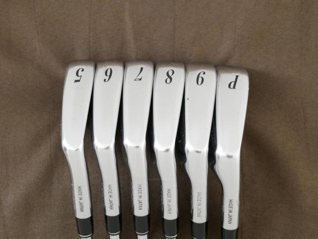 Iron set : Yonex : ชุดเหล็ก Yonex E-Zone CB501 Forged (นุ่มมากๆๆๆ) มีเหล็ก 5-Pw (6 ชิ้น) ก้านเหล็ก NS Pro Modus 105 Flex R