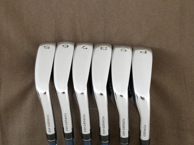 Iron set : Callaway : ชุดเหล็ก Callaway Paradym (รุ่นปี 2023 Japan Spec.) มีเหล็ก 5-Pw (6 ชิ้น) ก้านกราไฟต์ Fujikura VENTUS TR 5 Flex R