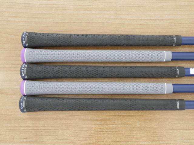 Iron set : Callaway : ชุดเหล็ก Callaway Paradym (รุ่นปี 2023 Japan Spec.) มีเหล็ก 6-Pw (5 ชิ้น) ก้านกราไฟต์ Fujikura VENTUS TR 5 Flex R