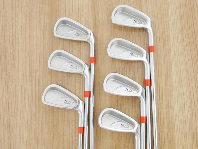 Iron set : Fourteen : ชุดเหล็ก Fourteen TC777 Forged มีเหล็ก 4-Pw (7 ชิ้น) ก้านเหล็ก NS Pro 950 NEO Flex R