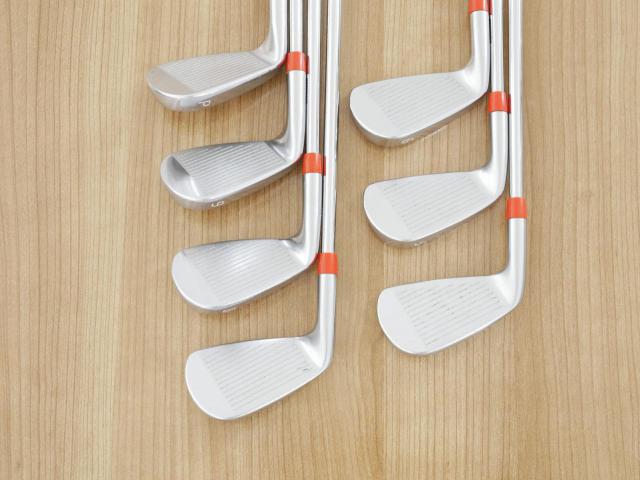 Iron set : Fourteen : ชุดเหล็ก Fourteen TC777 Forged มีเหล็ก 4-Pw (7 ชิ้น) ก้านเหล็ก NS Pro 950 NEO Flex R