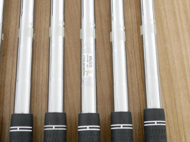 Iron set : Taylormade : ชุดเหล็ก Taylormade P760 Forged (ปี 2018 นุ่ม แน่น) มีเหล็ก 4-Pw (7 ชิ้น) ก้านเหล็ก NS Pro 950 Flex R