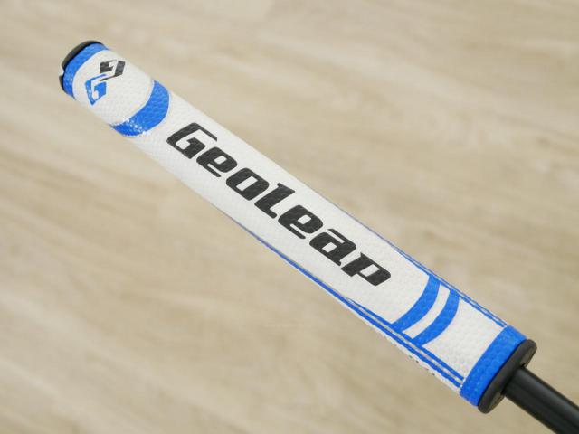 Putter : All : พัตเตอร์ Odyssey MARXMAN Triple Track ก้าน Stroke Lab ยาว 34 นิ้ว