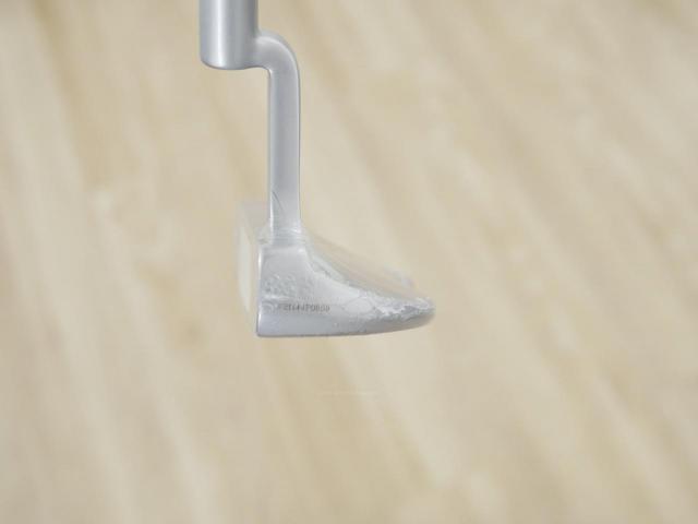 Putter : All : **ของใหม่ ยังไม่แกะพลาสติก** พัตเตอร์ Odyssey White Hot OG 4M ก้าน Stroke LAB ยาว 33 นิ้ว