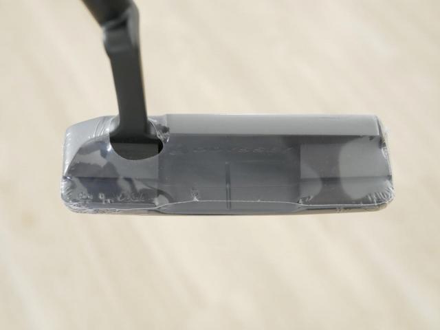 Putter : All : **ของใหม่ ยังไม่แกะพลาสติก** พัตเตอร์ Odyssey White Hot Black Series TWO (ออกปี 2024) ก้าน Stroke LAB 70 ยาว 34 นิ้ว