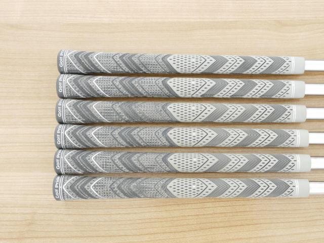 Iron set : Other Brand : ชุดเหล็ก Srixon Z545 Forged มีเหล็ก 5-Pw (6 ชิ้น) ก้านเหล็ก NS Pro 950 Flex R