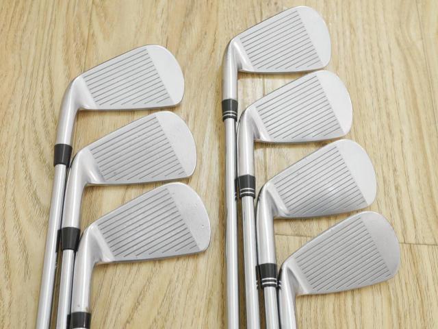 Iron set : Romaro : ชุดเหล็ก Romaro Ray V Forged Type R มีเหล็ก 5-Pw,Aw (7 ชิ้น) ก้านเหล็ก Design Tuning Flex S