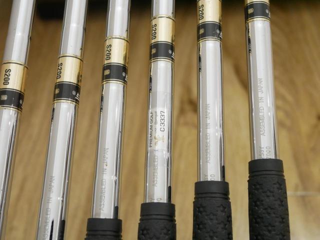 Iron set : Mizuno : ชุดเหล็ก Mizuno JPX 800 Forged มีเหล็ก 5-Pw (6 ชิ้น) ก้านเหล็ก Dynamic Gold S200