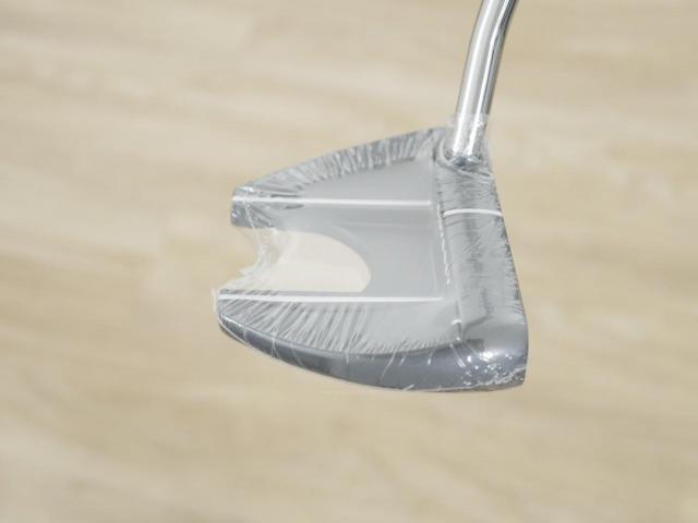 Putter : All : **ของใหม่ ยังไม่แกะพลาสติก** พัตเตอร์ Odyssey DFX V-Line Fang (รุ่นปี 2025) ยาว 33 นิ้ว