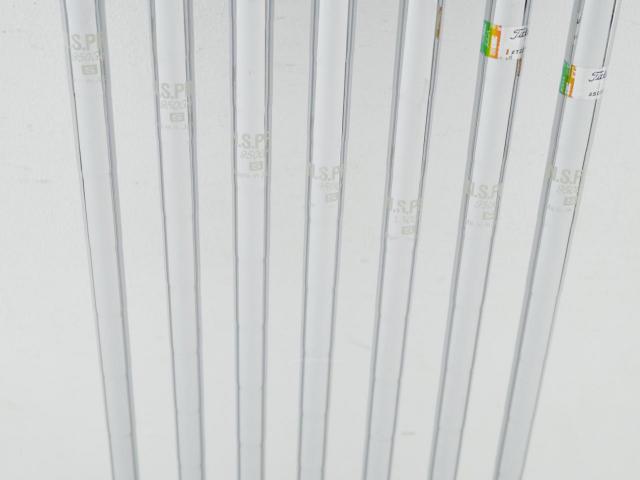 Iron set : Titleist : ชุดเหล็ก Titleist VG3 Type D Forged (ปี 2017 Japan Spec. ตีง่ายและไกลที่สุดของ Titleist) มีเหล็ก 6-Pw,Aw,Sw (7 ชิ้น) ก้านเหล็ก NS Pro 950 Flex S