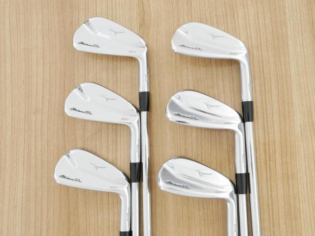 Iron set : Mizuno : ชุดเหล็ก Mizuno Pro 221 Forged (ปี 2023 นุ่ม แน่น คมมากๆๆ) มีเหล็ก 5-Pw (6 ชิ้น) ก้านเหล็ก NS Pro Modus 105 Flex S