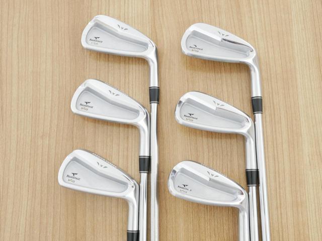Iron set : Tourstage : ชุดเหล็ก Tourstage VIQ (Forged) มีเหล็ก 5-Pw (6 ชิ้น) ก้านเหล็ก NS Pro 950 Flex R