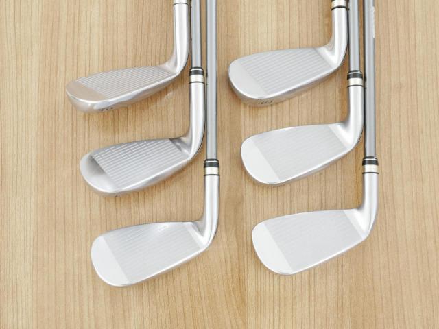 Iron set : PRGR : ชุดเหล็กกระเทย PRGR NEW Egg (ปี 2020 ตีง่ายและไกลมากๆ เด้งสุดๆ COR 0.82) มีเหล็ก 7-Pw,Aw,Sw (6 ชิ้น) ก้านกราไฟต์ M-37 Flex R