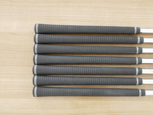 Iron set : Titleist : ชุดเหล็ก Titleist AP1 712 มีเหล็ก 4-Pw (7 ชิ้น) ก้านเหล็ก SL R300