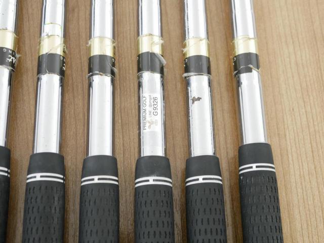 Iron set : Titleist : ชุดเหล็ก Titleist AP1 712 มีเหล็ก 4-Pw (7 ชิ้น) ก้านเหล็ก SL R300
