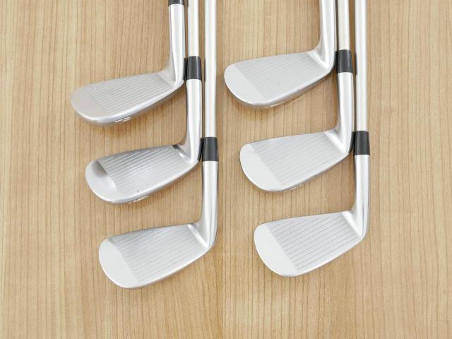 Iron set : Other Brand : ชุดเหล็ก A Grind Forged (นุ่มมากๆ หายากมากๆ) มีเหล็ก 5-Pw (6 ชิ้น) ก้านกราไฟต์ Fujikura MCI 110 Flex S