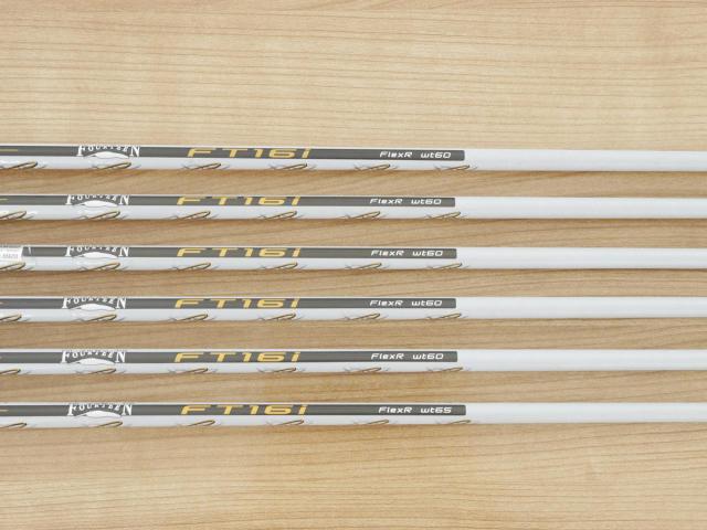 Iron set : Fourteen : ชุดเหล็ก Fourteen TC544 Forged (ปี 2018 นุ่มมากๆ) มีเหล็ก 6-Pw,Aw (6 ชิ้น) ก้านกราไฟต์ Flex R