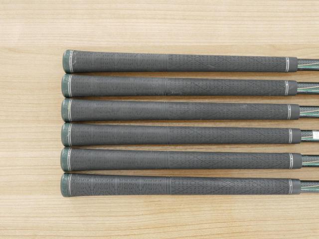Iron set : Tourstage : ชุดเหล็ก Tourstage PHYZ (ซีรี่ย์ท๊อป ใบใหญ่ ตีง่าย ไกล) มีเหล็ก 5-Pw (6 ชิ้น) ก้านกราไฟต์ Flex R