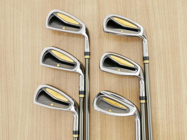 Iron set : Maruman : ชุดเหล็ก Maruman Majesty Prestigio (ตัวท็อป ตีง่าย ไกล ของใหม่แพงมากๆๆๆ) มีเหล็ก 6-Pw,Aw (6 ชิ้น) ก้านกราไฟต์ Flex R