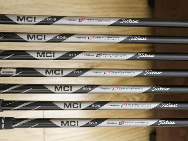 Iron set : Titleist : ชุดเหล็ก Titleist AP1 718 (ออกปี 2018) มีเหล็ก 5-Pw,48 (7 ชิ้น) ก้านกราไฟต์ Fujikura MCI 60 Flex S